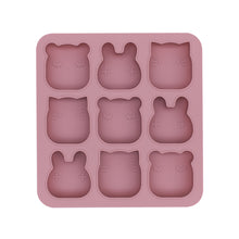 Load image into Gallery viewer, oven safe kids food mold pink
